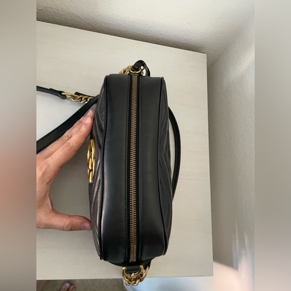 GUCCI Marmont Small Shoulder Bag - Picture 4 of 12